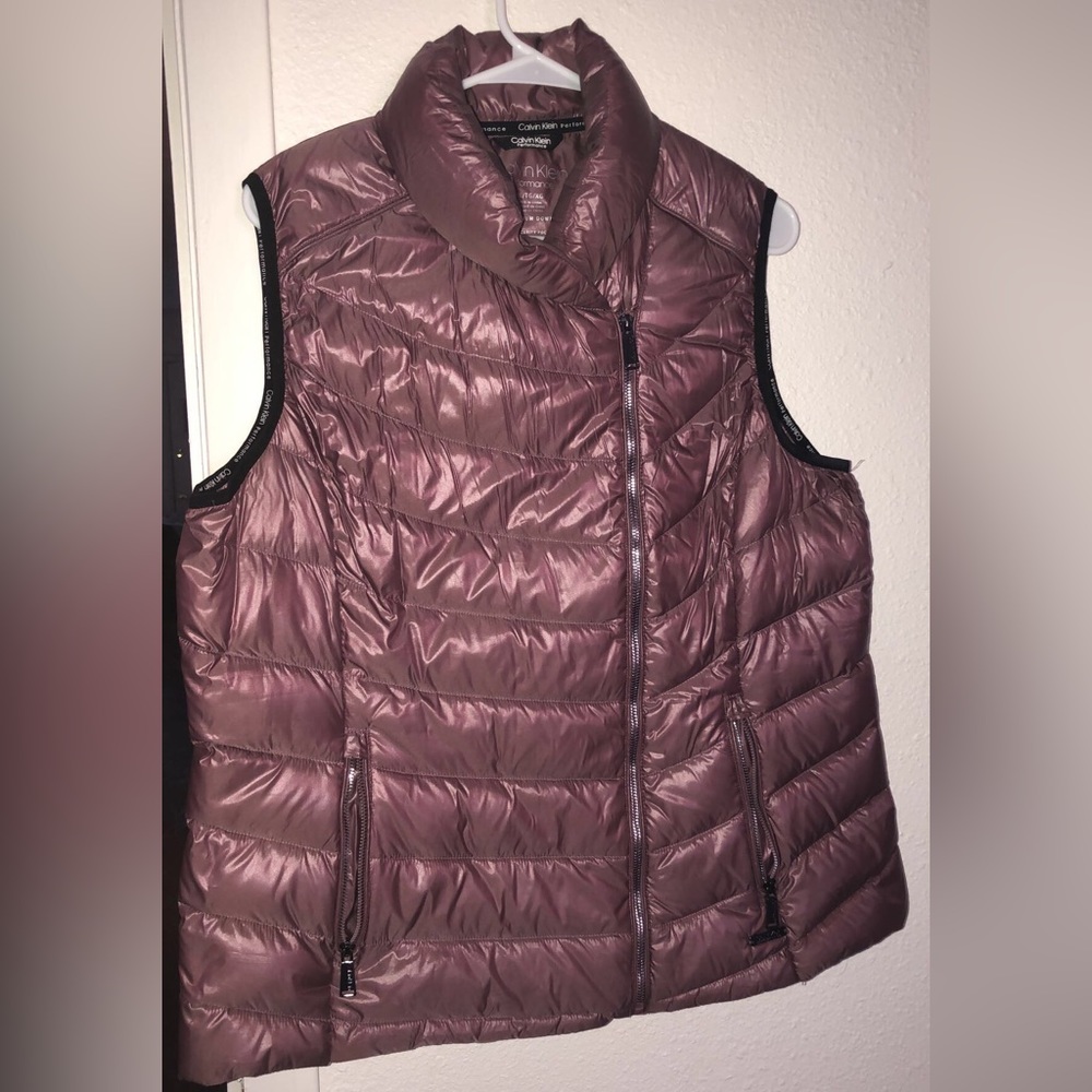 Calvin Klein Vest💖